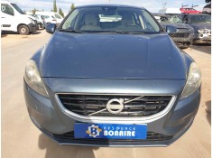 volvo v40 del año 2013