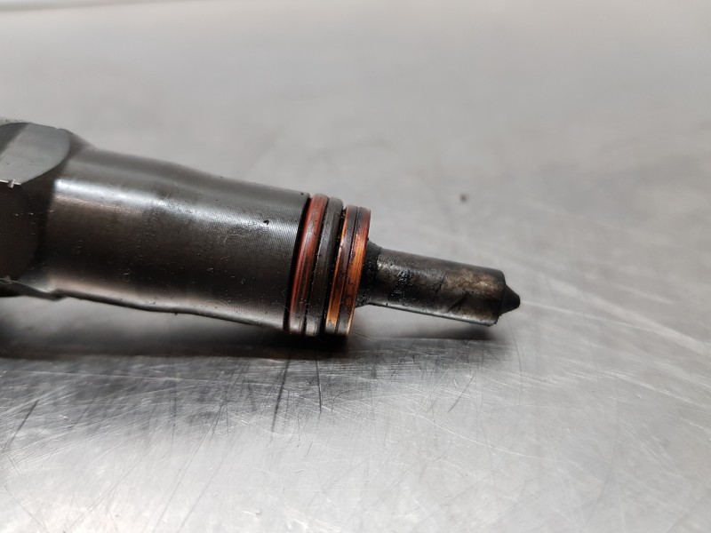 Recambio de inyector para audi a4 cabrio (8h) s line referencia OEM IAM 038130073BJ  