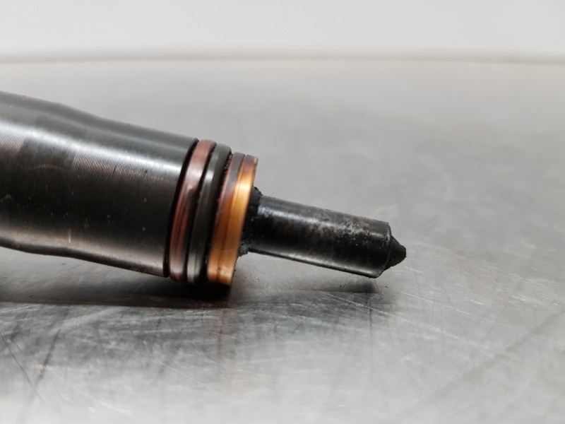 Recambio de inyector para audi a4 cabrio (8h) s line referencia OEM IAM 038130073BJ  