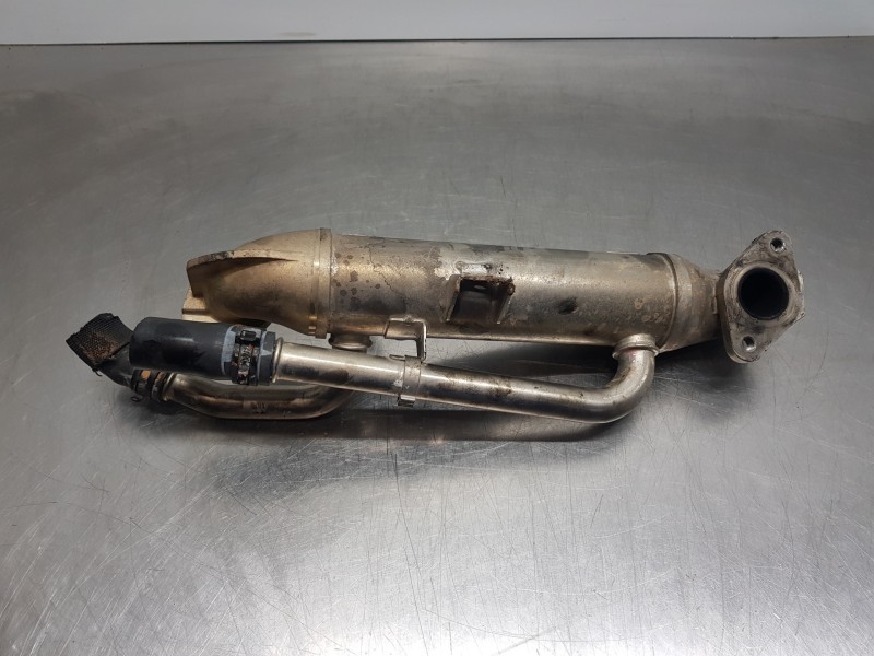 Recambio de enfriador egr para audi a4 cabrio (8h) s line referencia OEM IAM 038131513S  