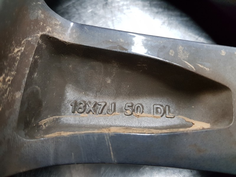 Recambio de llanta para mazda cx-3 (2019 - 2022) sky activ referencia OEM IAM 9965417080  