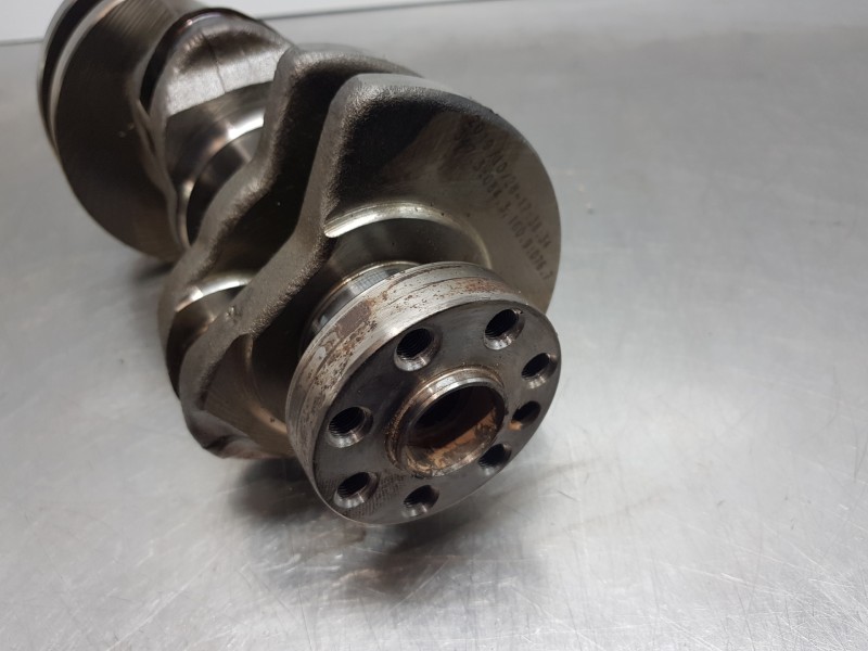 Recambio de cigueñal para kia stonic (ybcuv) concept referencia OEM IAM 2311004800  