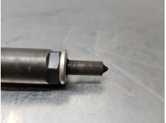 Recambio de inyector para toyota auris active referencia OEM IAM 0445110221   2