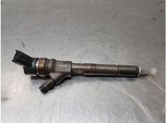 Recambio de inyector para toyota auris active referencia OEM IAM 0445110221  