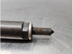 Recambio de inyector para toyota auris active referencia OEM IAM 0445110221   2