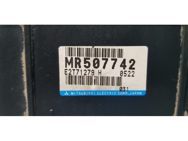 Recambio de centralita motor uce para mitsubishi space star (dg0) 1300 referencia OEM IAM MR507742  