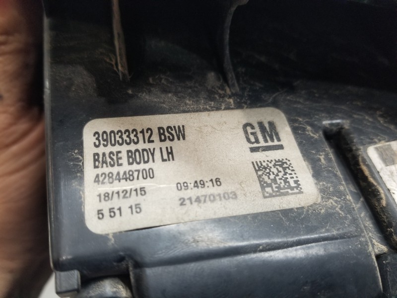 Recambio de piloto trasero izquierdo para opel zafira tourer selective referencia OEM IAM 13386604 39033312 