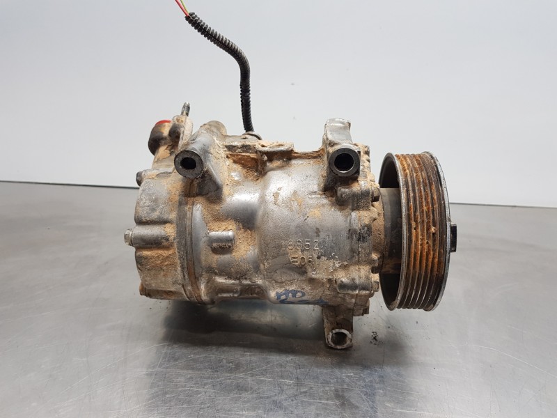 Recambio de compresor aire acondicionado para citroen c4 cactus bluehdi referencia OEM IAM 9827850380  