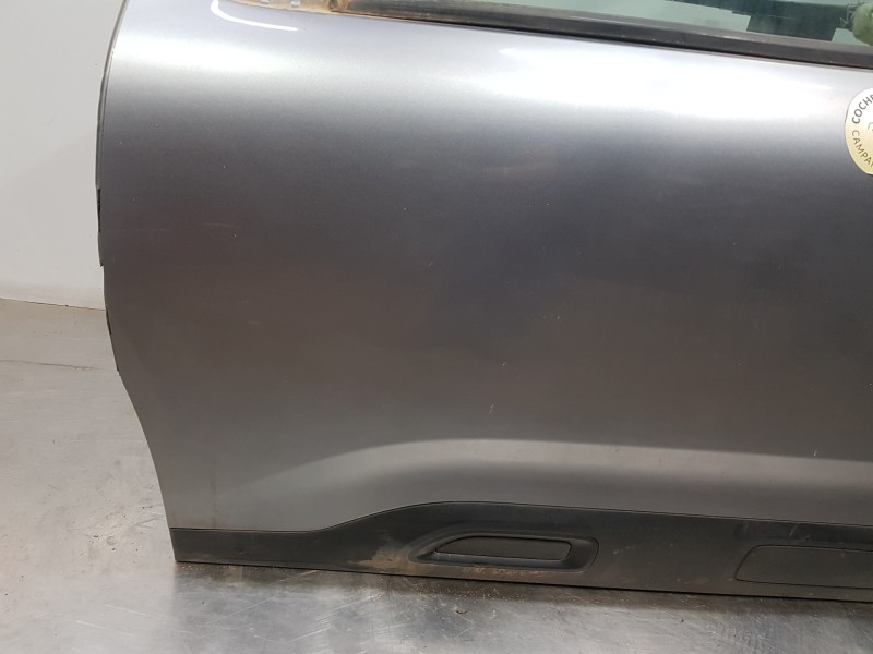 Recambio de puerta delantera izquierda para citroen c4 cactus bluehdi referencia OEM IAM 9821324580  