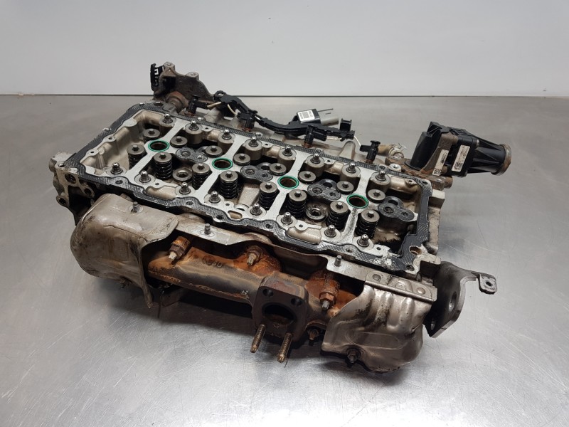 Recambio de culata para citroen c4 cactus bluehdi referencia OEM IAM 1623158880  