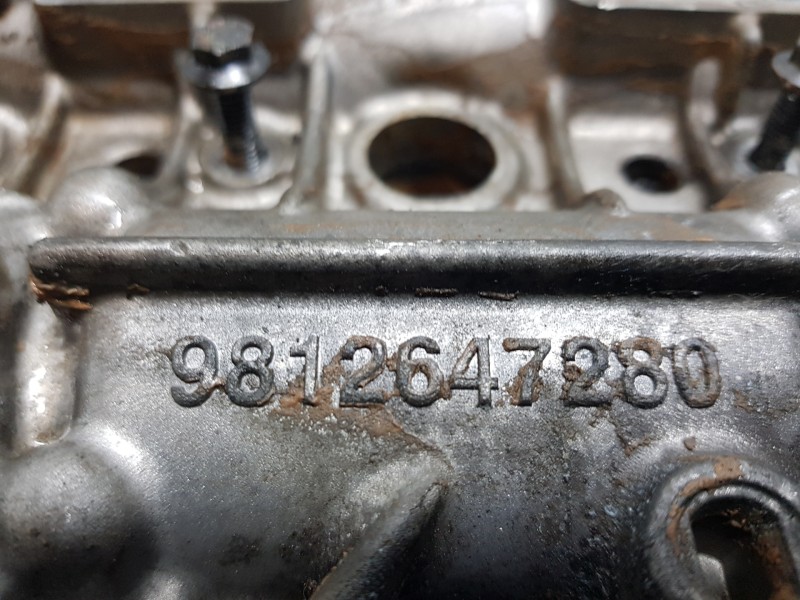 Recambio de culatin para citroen c4 cactus bluehdi referencia OEM IAM 9812647280  