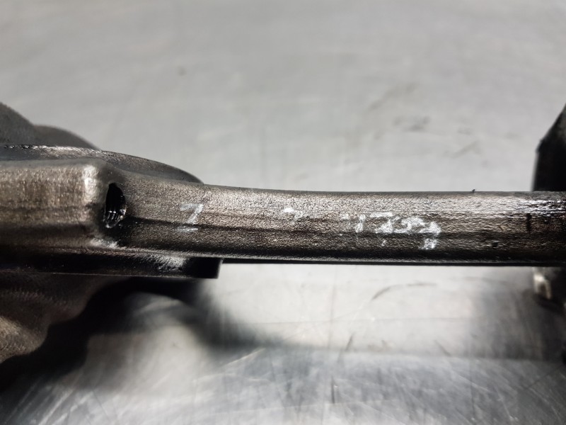 Recambio de biela para citroen c4 cactus bluehdi referencia OEM IAM 1629031680  