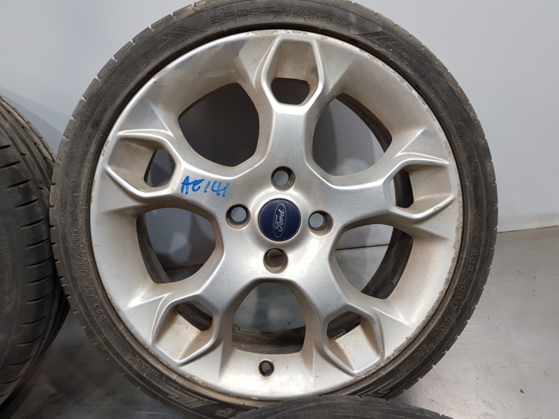 Recambio de juego llantas para ford fiesta (cb1) active referencia OEM IAM 2237319 8A6J1007DC 