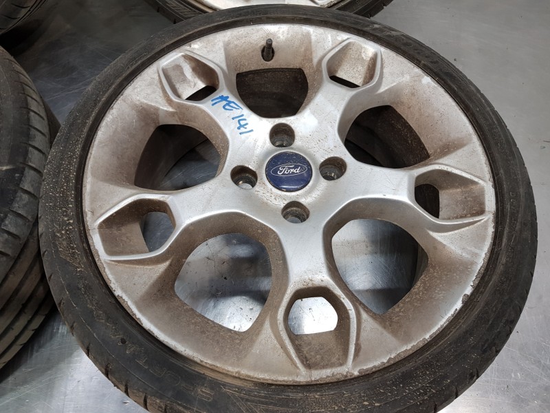 Recambio de juego llantas para ford fiesta (cb1) active referencia OEM IAM 2237319 8A6J1007DC 