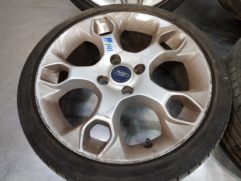 Recambio de juego llantas para ford fiesta (cb1) active referencia OEM IAM 2237319 8A6J1007DC 