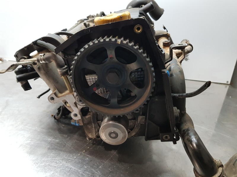 Recambio de culata para opel zafira b cosmo referencia OEM IAM 5607152  