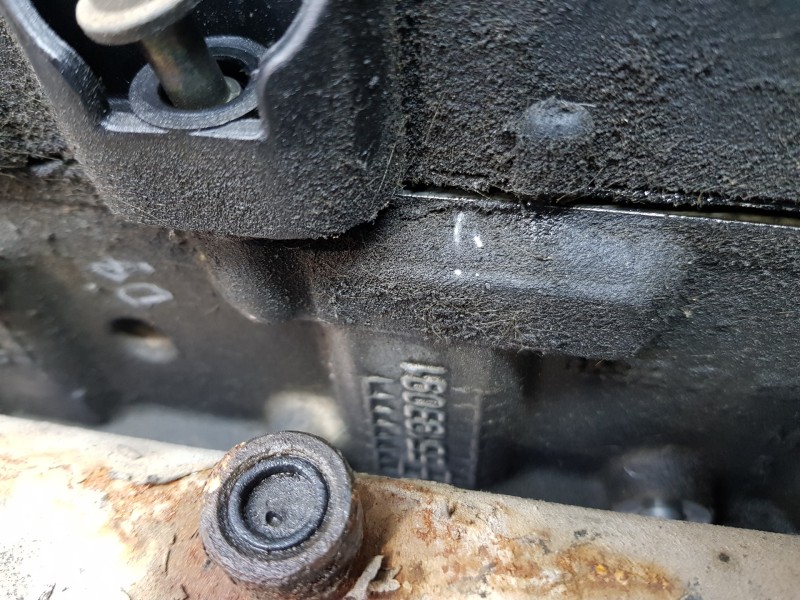 Recambio de culata para opel zafira b cosmo referencia OEM IAM 5607152  