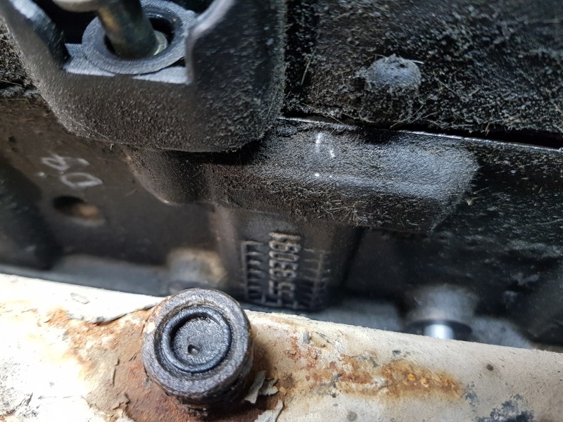 Recambio de culata para opel zafira b cosmo referencia OEM IAM 5607152  