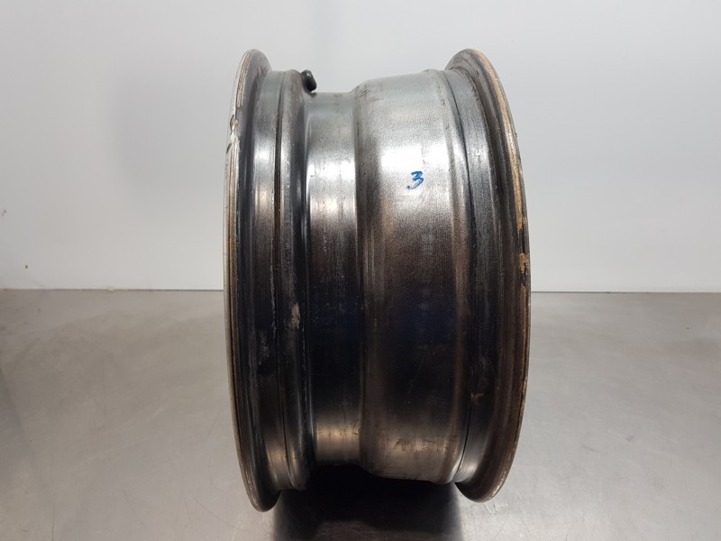 Recambio de llanta para ford transit custom kasten custom referencia OEM IAM 2210122 KK211015AA KK211015BA