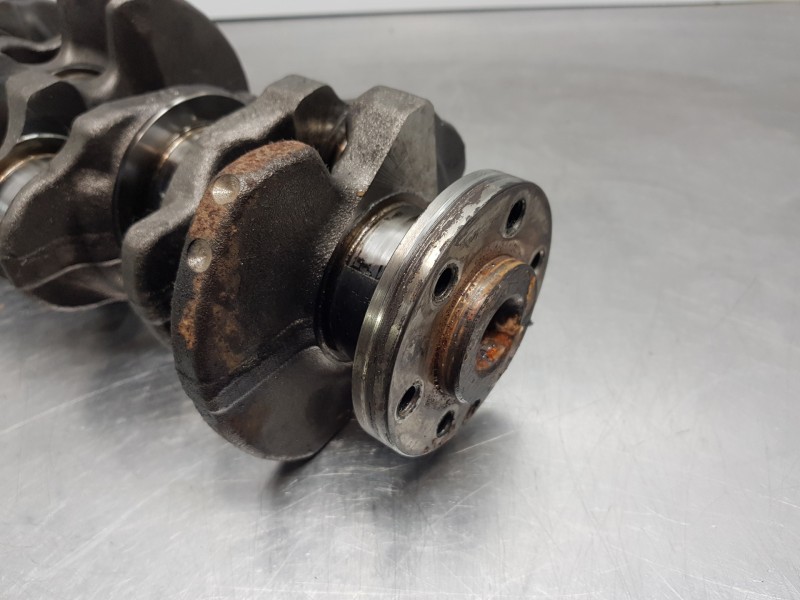 Recambio de cigueñal para citroen c4 cactus bluehdi referencia OEM IAM 9827306980  