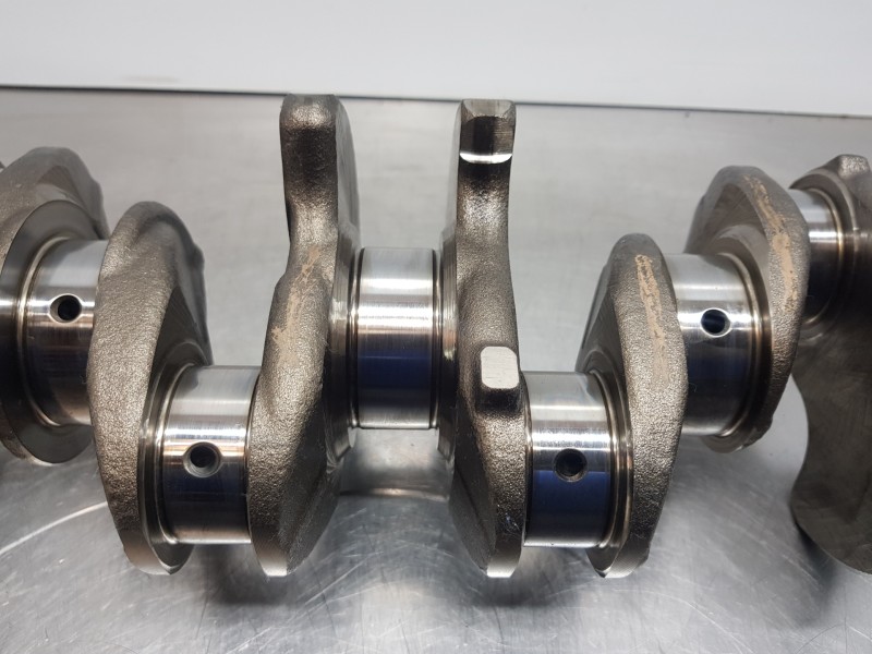 Recambio de cigueñal para peugeot expert kasten furg. acristaldo referencia OEM IAM 0501K7  