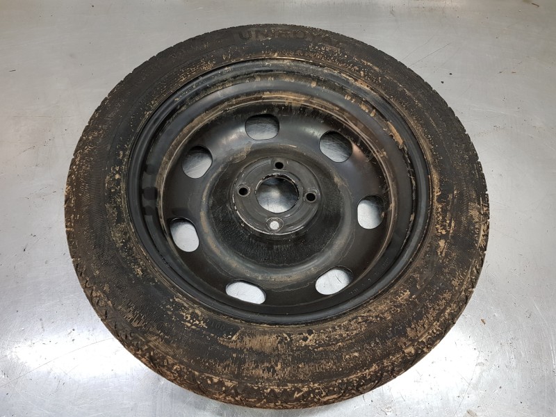 Recambio de neumatico repuesto para citroen c4 cactus bluehdi referencia OEM IAM   