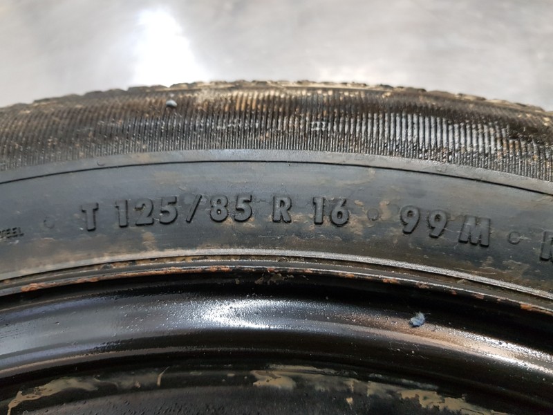 Recambio de neumatico repuesto para citroen c4 cactus bluehdi referencia OEM IAM   