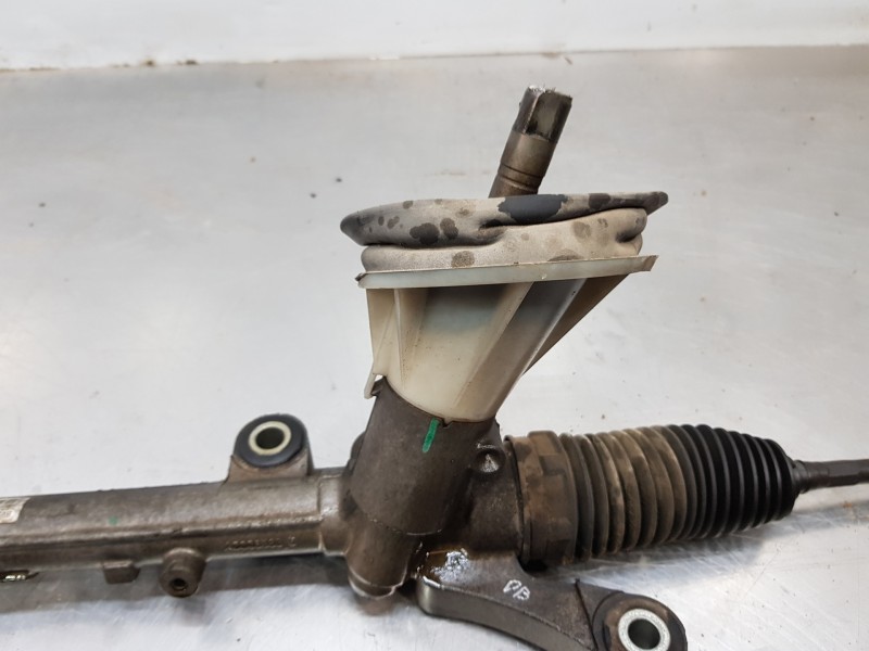 Recambio de cremallera direccion para ford fiesta (cb1) active referencia OEM IAM 1877057 8V513200DM 