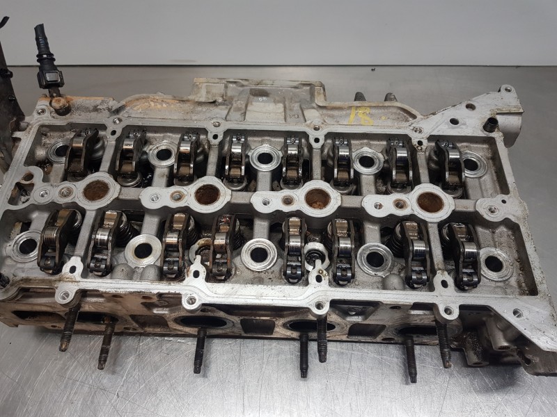 Recambio de culata para ford transit custom kasten custom referencia OEM IAM 2608591  