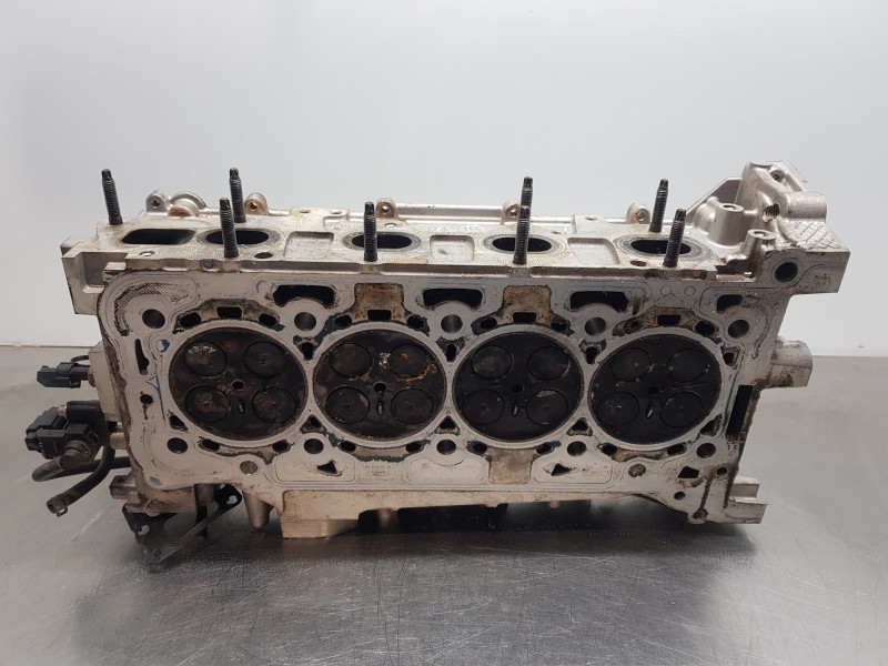 Recambio de culata para ford transit custom kasten custom referencia OEM IAM 2608591  