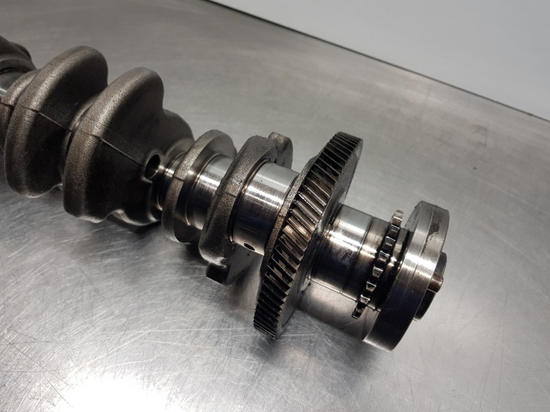 Recambio de cigueñal para mercedes clase a (w177) 200 d referencia OEM IAM A6540302100  