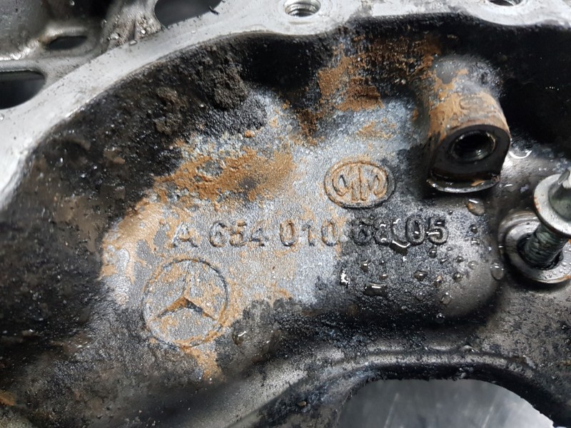 Recambio de sobrecarter para mercedes clase a (w177) 200 d referencia OEM IAM A6540106805  