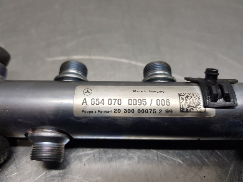 Recambio de rampa inyectora para mercedes clase a (w177) 200 d referencia OEM IAM A6540700095 A6540780049 0281006544