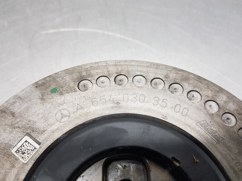 Recambio de polea cigueñal para mercedes clase a (w177) 200 d referencia OEM IAM A6540303500  