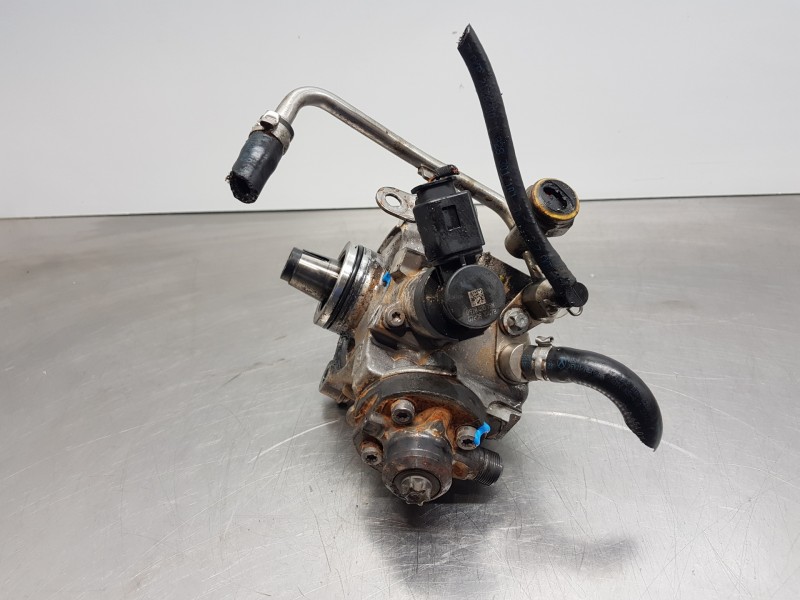 Recambio de bomba inyeccion para mercedes clase a (w177) 200 d referencia OEM IAM A6540704601 0445010796 