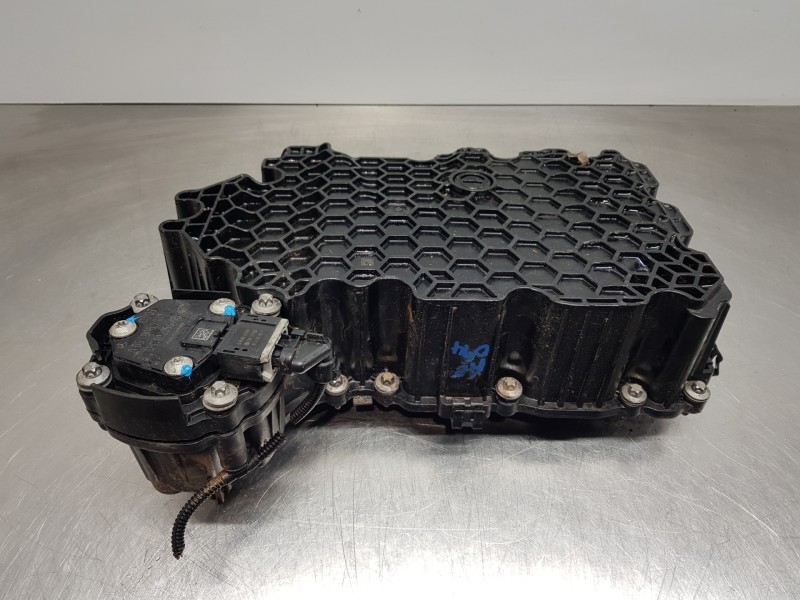 Recambio de carter para mercedes clase a (w177) 200 d referencia OEM IAM A6540105105  