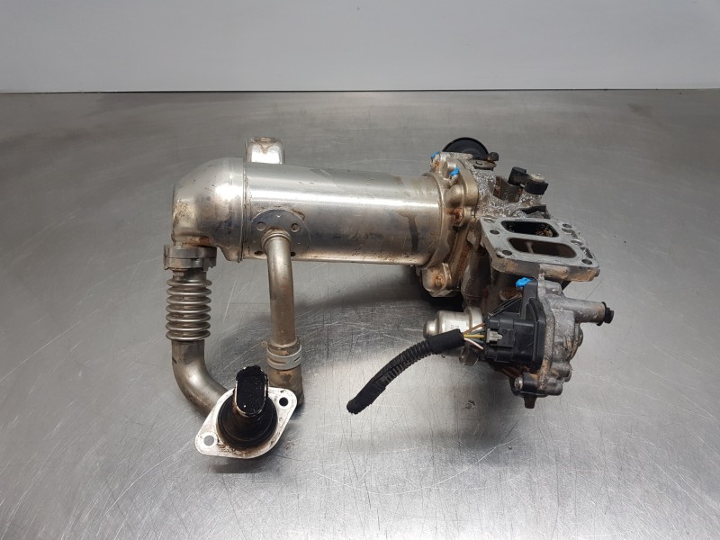 Recambio de enfriador egr para ford transit custom kasten custom referencia OEM IAM 2468508 GK2Q9F464AD 2374578