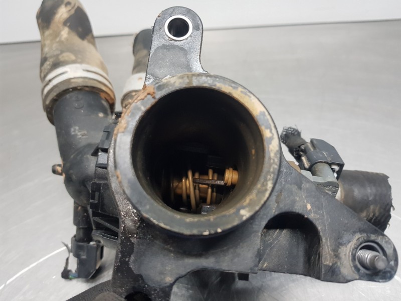 Recambio de termostato para ford transit custom kasten custom referencia OEM IAM 2347347 KK2Q9K478BA 