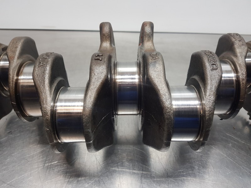 Recambio de cigueñal para ford transit custom kasten custom referencia OEM IAM 2086544 GK2Q6011DB GK2Q-6011-DB