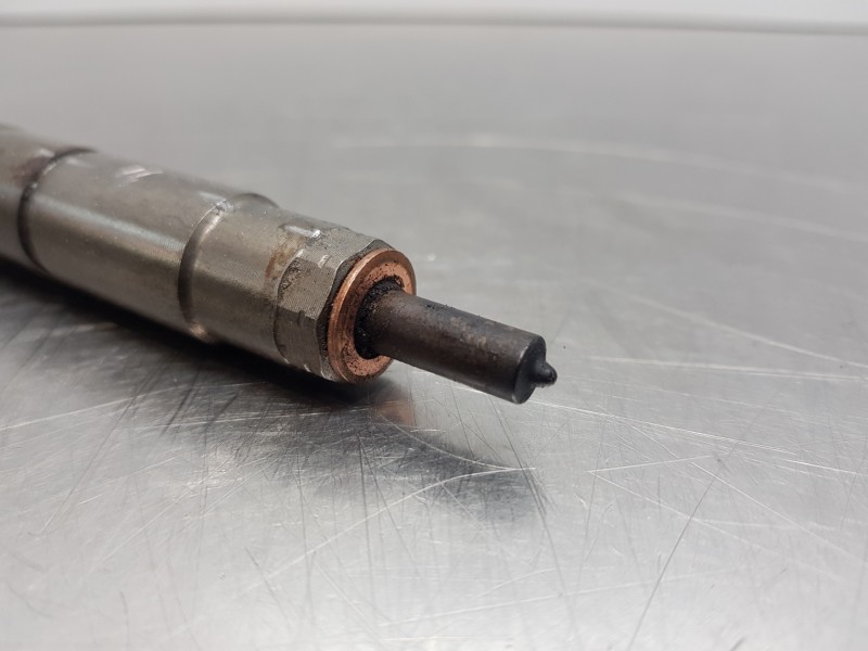 Recambio de inyector para mercedes clase a (w177) 200 d referencia OEM IAM A6540700187  