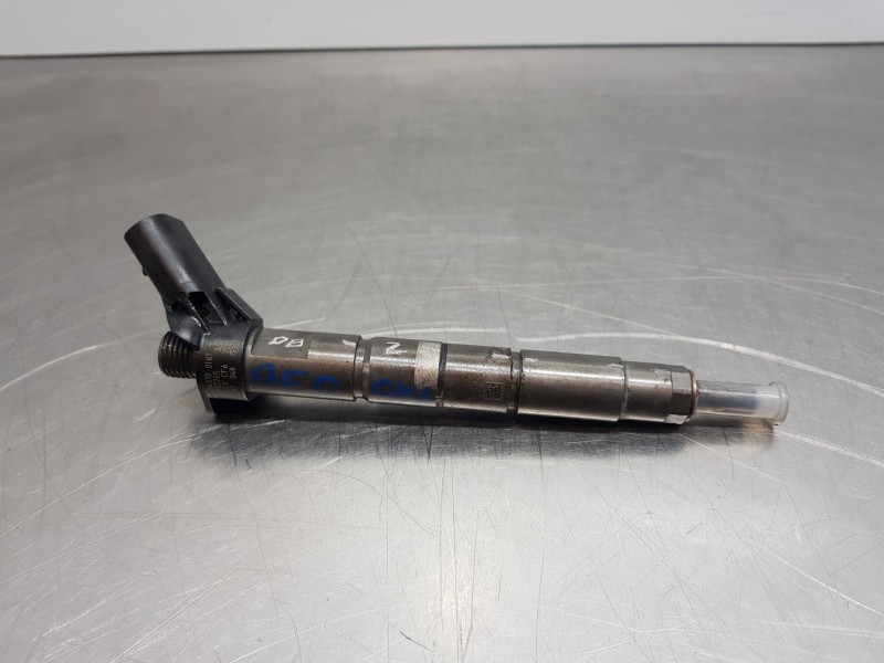 Recambio de inyector para mercedes clase a (w177) 200 d referencia OEM IAM A6540700187  