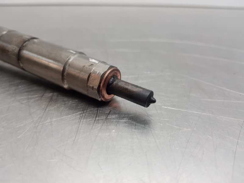 Recambio de inyector para mercedes clase a (w177) 200 d referencia OEM IAM A6540700187  