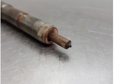 Recambio de inyector para renault kangoo combi referencia OEM IAM 0445110652 H8201453073  2