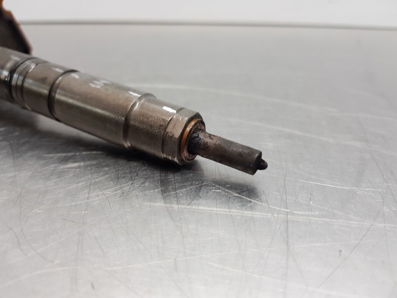 Recambio de inyector para audi q5 (8r) quattro referencia OEM IAM 03L130277  