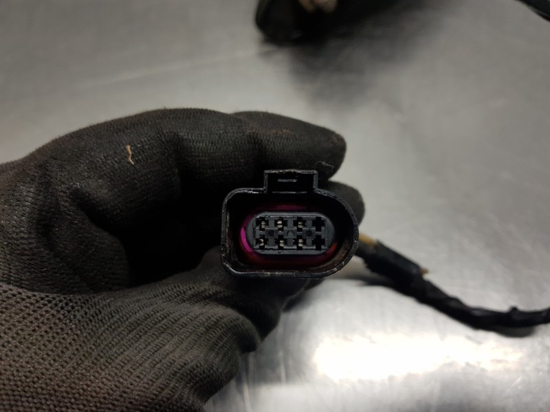 Recambio de retrovisor derecho para seat leon (5f1) style referencia OEM IAM 5F1857508N  