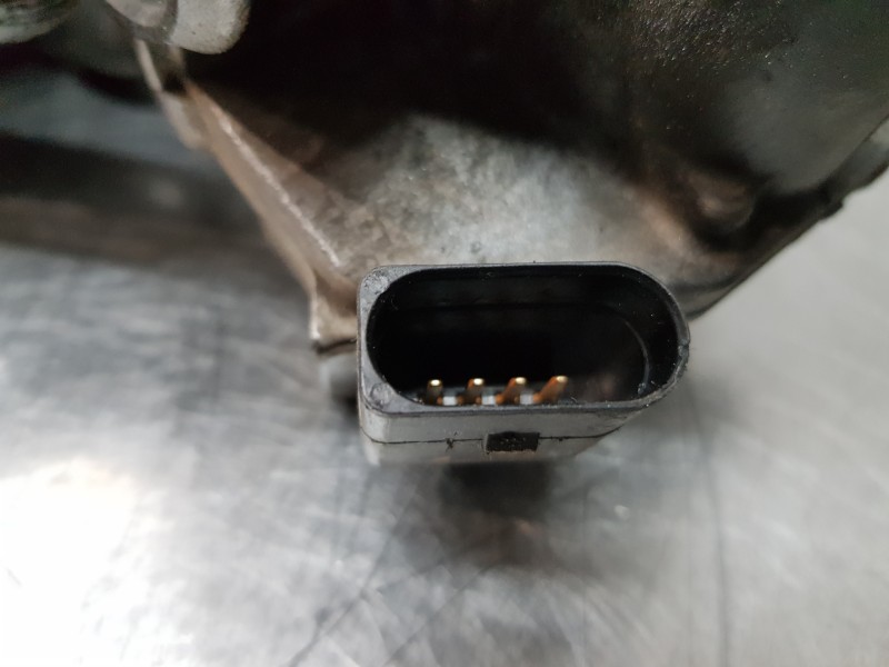 Recambio de caja mariposa para volkswagen golf v berlina (1k1) highline referencia OEM IAM 038128063L  