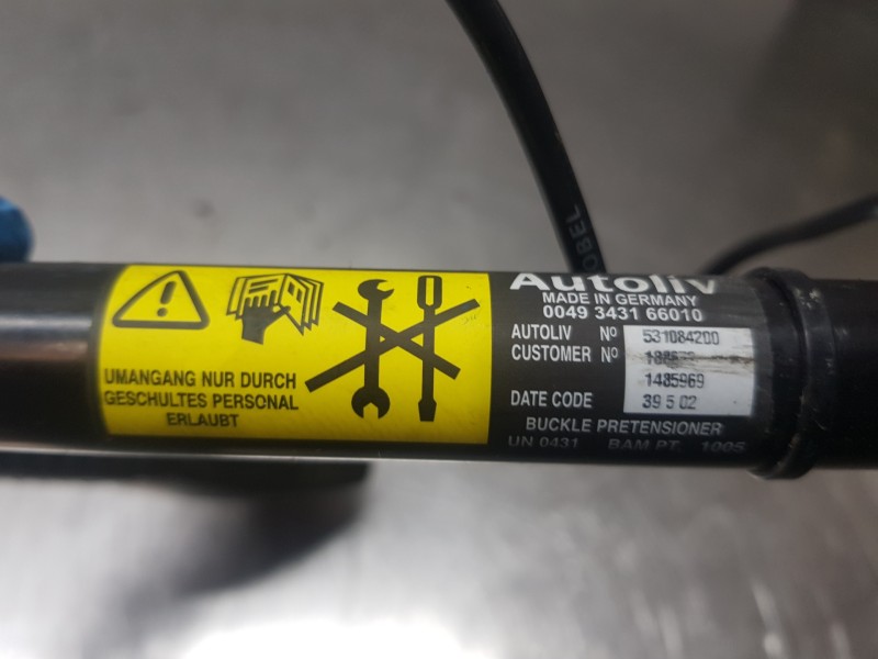 Recambio de pretensor airbag derecho para bmw mini (r50,r53) cooper referencia OEM IAM 72111485967  