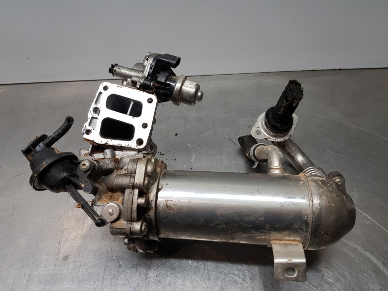 Recambio de valvula egr para ford transit custom kasten custom referencia OEM IAM GK2Q9F464AF 2374578 GK2Q9U438AH