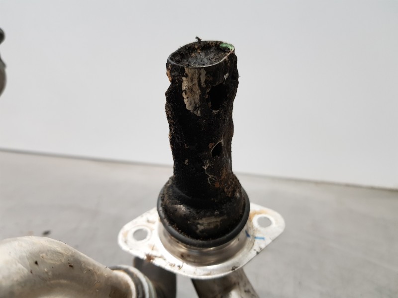 Recambio de valvula egr para ford transit custom kasten custom referencia OEM IAM GK2Q9F464AF 2374578 GK2Q9U438AH