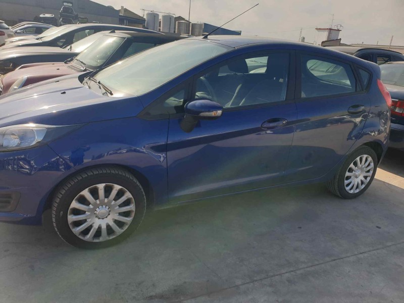 ford fiesta (ccn) del año 2015